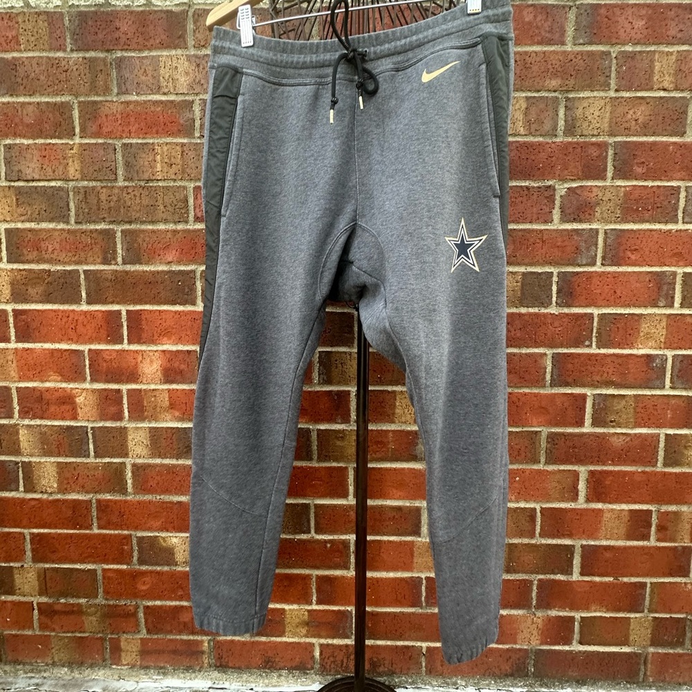Nike NFL Dallas Cowboys Sweats Joggers Athleisure Activewear Sports Football